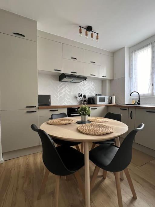 Proche De Paris, Parking Prive Apartment Le Kremlin-Bicetre Exterior photo